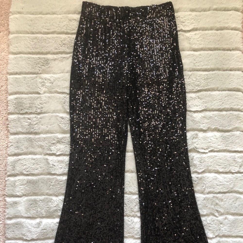 Forever 21 sequins pants size xs